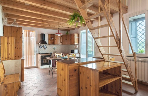 Zafferana Etnea House | Stunning private villa for 6 people with WIFI, TV, terrace and pets allowed
