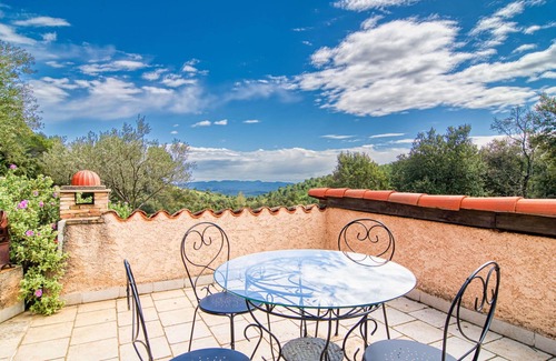 Flayosc House | Stunning private villa for 4 people with private pool and TV