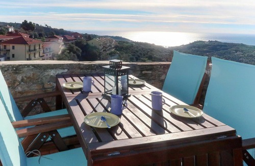 Civezza House | Stunning private villa for 5 guests with WIFI, TV, terrace and panoramic view