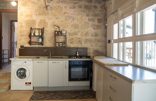 Marina di San Vito Villa | Stunning private villa for 5 guests with WIFI, terrace and pets allowed