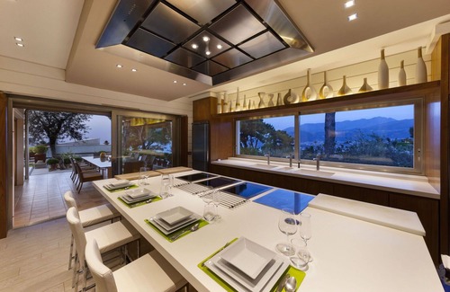 Priora Villa | Stunning private villa with private pool, sauna, hot tub, A/C, WIFI, TV, patio, close to Sorrento