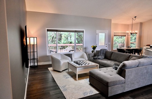 Happy Valley House | Stunning Ranch Home in Walkable Gorgeous Happy Valley Neighborhood