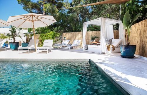 Puerto de Pollensa Villa | Stunning recently renovated villa with pool, Pto Pollensa, 450m beach/pine walk