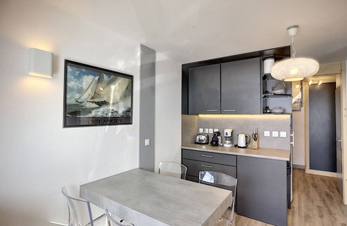Les Bruyeres Apartment | Stunning Renovated 2-Room Apartment, Ski-In/Ski-Out, Sleeps 5, Free WiFi