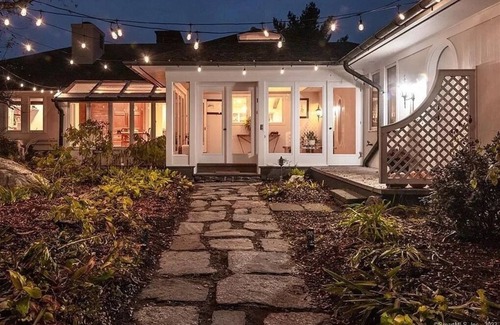 Morris House | Stunning renovated horse farm with pool, hot tub, and 6 bedrooms.