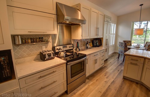North Naples House | STUNNING RENOVATION Stand Alone Pool Home in Pelican Marsh, Naples Florida