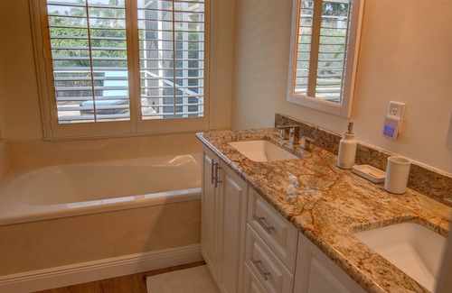 North Naples House | STUNNING RENOVATION Stand Alone Pool Home in Pelican Marsh, Naples Florida