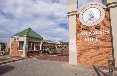 Summerstrand Apartment | Stunning Resort Living, Unit 37