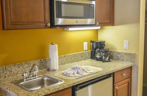 Florida Central Atlantic Coast Resort | STUNNING RESORT STUDIO NEAR UNIVERSAL