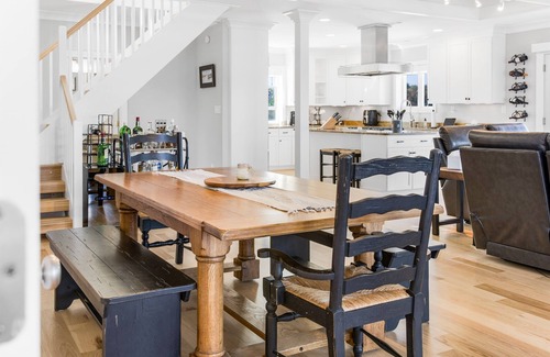 Mount Holly House | Stunning Riverfront Property - New Listing