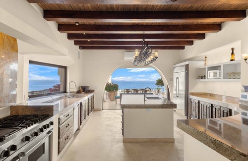 Rancho Cerro Colorado House | Stunning San Jose del Cabo Villa with Amazing Ocean Views