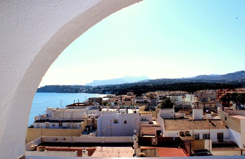 Moraira Town Centre Apartment | Stunning Sea & Marina Views from this Designer Town Centre Apartment in Moraira.