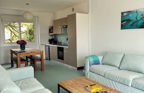 Telgruc-sur-Mer Villa | Stunning Sea View Home Just 5 Minutes from the Beach