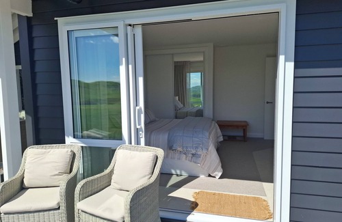 Waimarama House | Stunning Sea Views