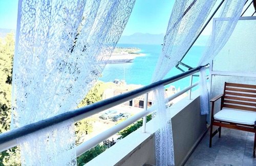 Aigio Condo | Stunning Seaview Penthouse Next to Park in Aigio