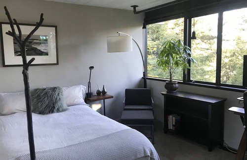 Mill Valley House | Stunning SF Bay View from Sunny House, 3 Bedrooms + 2.5 Baths + Media Room