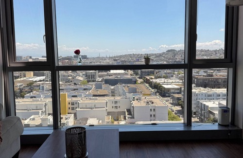 Downtown San Francisco Apartment | Stunning SF View – Luxe Condo in Secure Full-Amenity Building 1bedroom + Sofabed