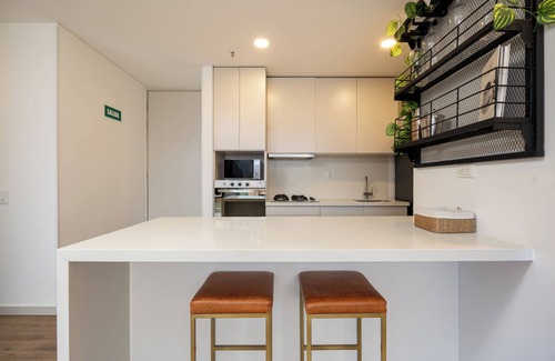 El Tesoro Apartment | - ¡ Stunning Skyline View of El Poblado ! -