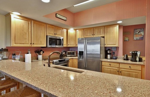 Ludlow House | Stunning Solitude Condo with Direct Ski Access and shared Amenities