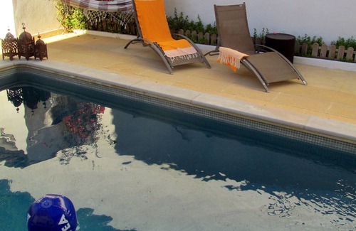 Parede Apartment | Stunning Studio in Parede, Cascais - up to 4 pax