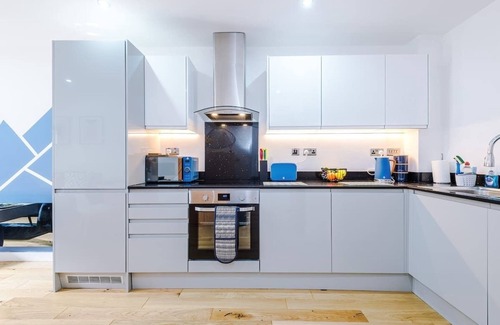 Birmingham City Centre Apartment | Stunning & Stylish apartment, City Centre, Sleep 6
