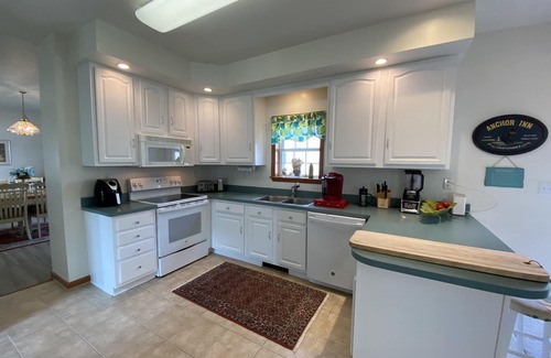 Edgewater Acres House | Stunning Sunrise & Water View! 1 Mile to the Beach! Steps to Waterfront Dining!