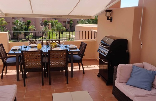 Torre-Pacheco Apartment | Stunning Top Floor 3 Bed Apartment with Sunny Terrace & Pool View
