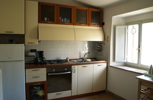 Todi House | Stunning Tower with garden and panoramic Pool 5 minutes from Todi - Sleeps 10