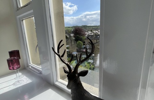 Honley Cottage | Stunning Two Bedroom Cottage in Honley
