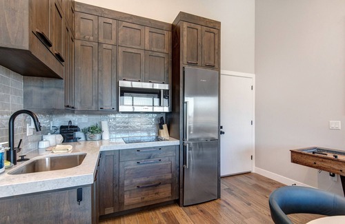 Hideout House | Stunning View, Family Fun and Steps from Deer Valleys New East Village