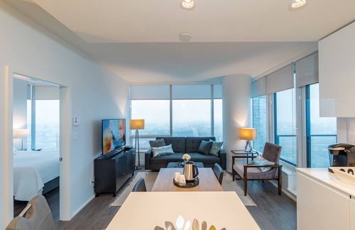 Burnaby Condo | Stunning View Luxury 2BR+Den Condo in Burnaby