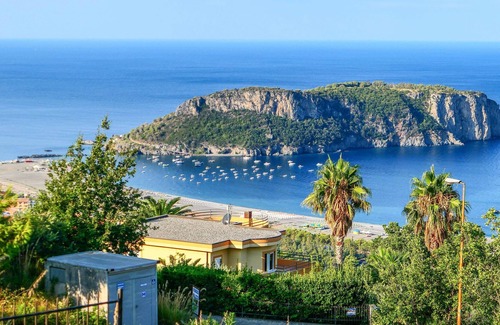Praia a Mare House | Stunning View of the Gulf of Policastro