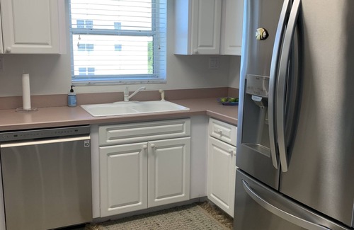 Longboat Key Condo | Stunning Views, Directly on beach, Pool, Private Corner Unit