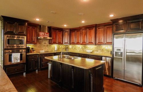 Heber Springs House | Stunning Views of Greers Ferry Lake! Pool Table, Fire Pit, Large Deck, & More