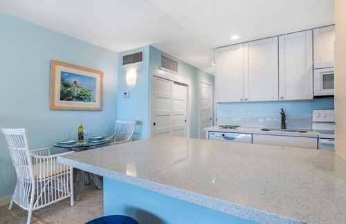 Historic Lahaina Front Street House | Stunning Views & Tropical Tranquility 429 LS