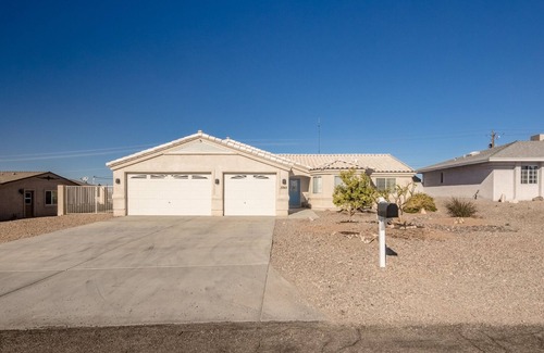 Havasu Foothill Estates House | Stunning Views with Pool & Spa