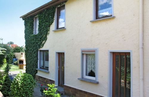 Garz/Rugen House | Stunning villa for 4 guests with WIFI, TV and terrace
