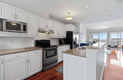 Western Shore Condo | Stunning villa at the beautiful Oak Island Resort
