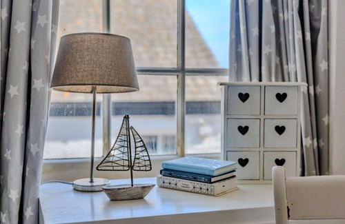 Kingsand House | Stunning villa for 10 people with WIFI and pets allowed