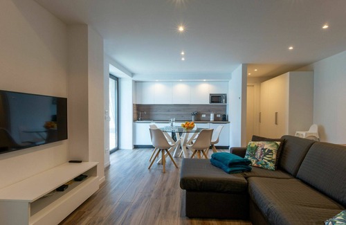 Verceia House | Stunning villa for 12 guests with WIFI, TV and terrace