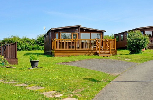 Rhyd-y-clafdy House | Stunning villa for 4 guests with WIFI and pets allowed