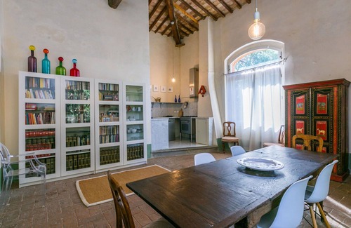 Lorenzana Villa | Stunning villa for 4 people with WIFI, A/C, pool