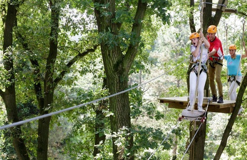 Heijen House | Stunning villa for 4 people with pool, WIFI, TV, terrace and parking