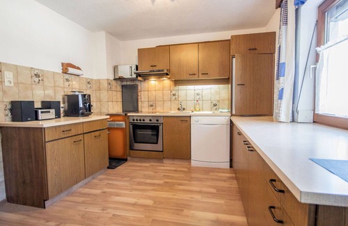 Oetz House | Stunning villa for 5 guests with WIFI, TV and terrace