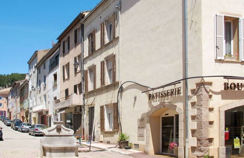 Gonfaron House | Stunning villa for 6 people with A/C, private pool, WIFI, TV, terrace and parking