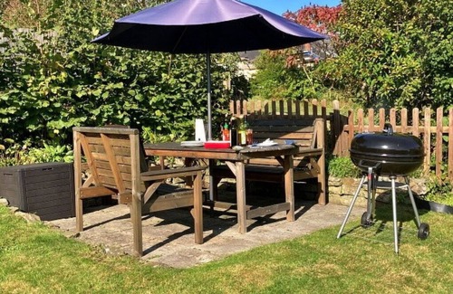 Chittlehampton House | Stunning villa for 5 people with WIFI and pets allowed