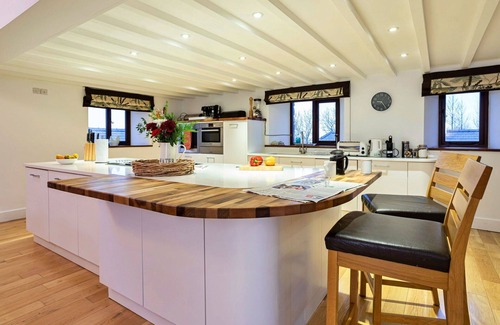 Bretherdale House | Stunning villa for 10 guests with WIFI and TV