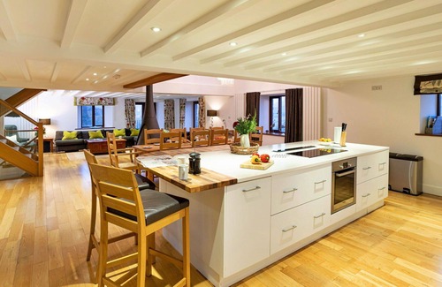 Bretherdale House | Stunning villa for 10 guests with WIFI and TV