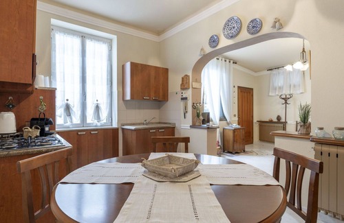Dolceacqua House | Stunning villa for 4 guests with WIFI, TV and balcony