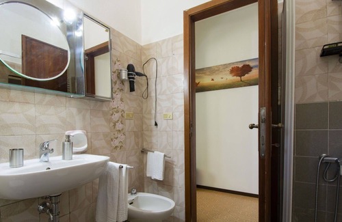 Bagni di Lucca House | Stunning villa for 7 people with private pool, hot tub, WIFI, TV, pets allowed and parking